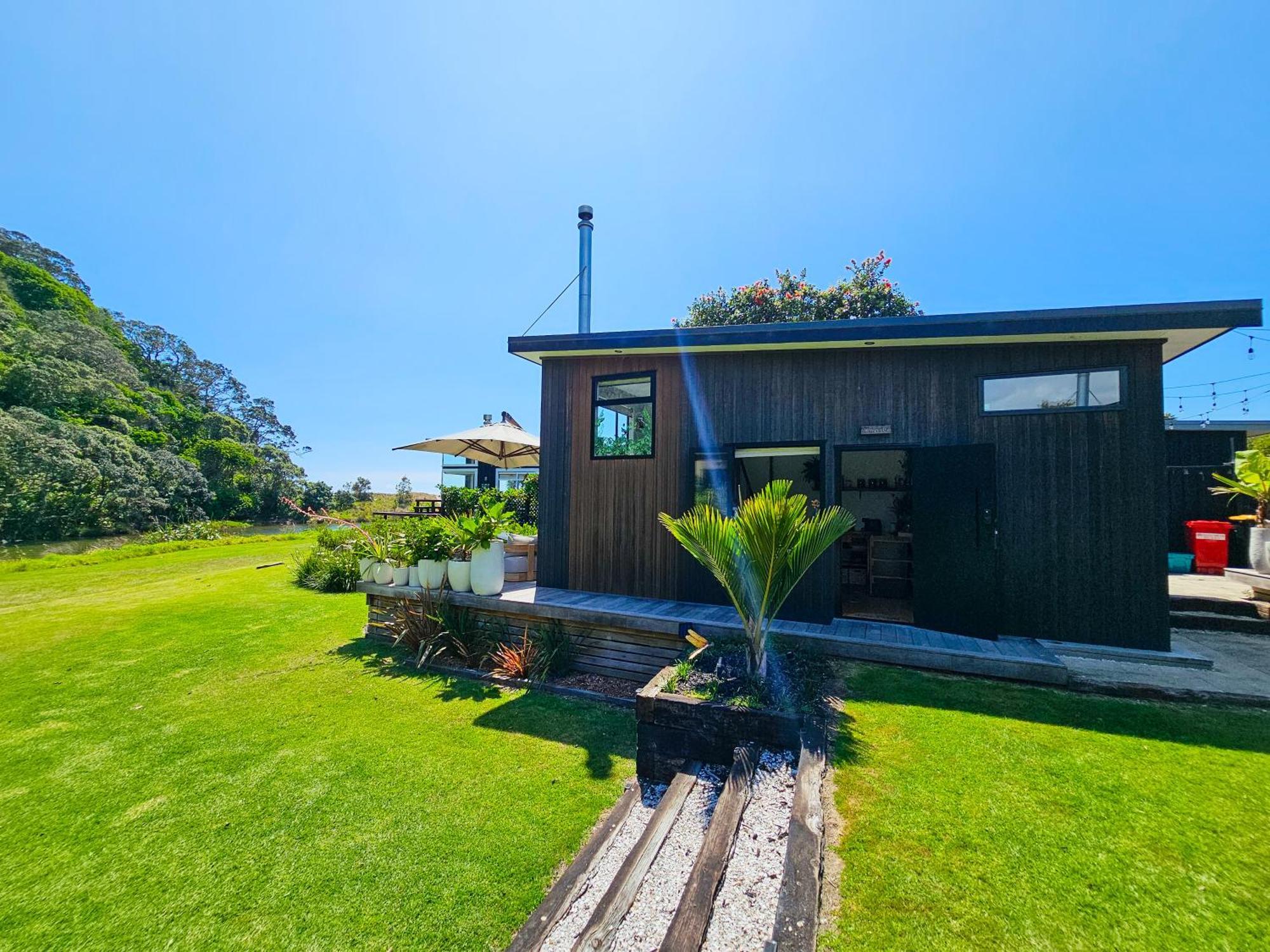 Adventurer'S Chest - Taiwawe Villa Hotwater Beach Exterior photo